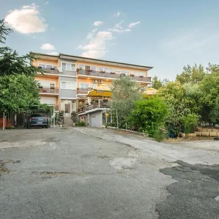 Riviera, סטאריגרד-פקלניצה