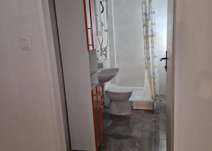 酒店 Riviera, 斯塔利格拉德-帕克利尼卡